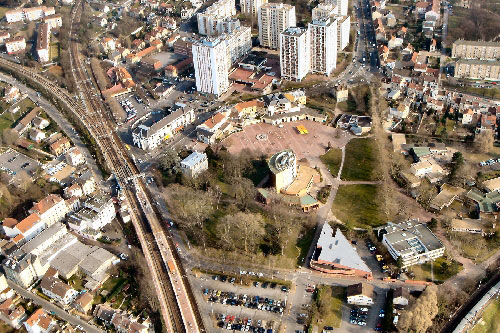 Les villes proches de Paris luttent contre la montée des prix de l'immobilier : Saint-Ouen