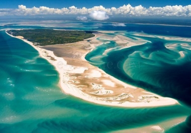 Jouez à la tombola et gagnez une île et sa villa