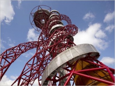La Tour Orbit d'Anish Kapoor est prête à accueillir les Jeux Olympiques de 2012