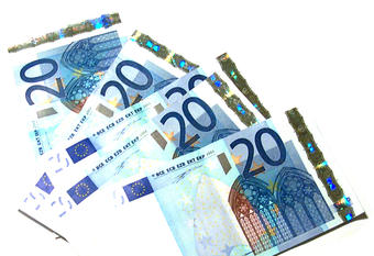 Taux de crédit : emprunter coûte un peu plus cher